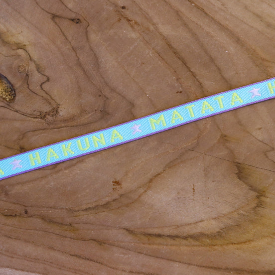 Band Hakuna Matata blau-grün