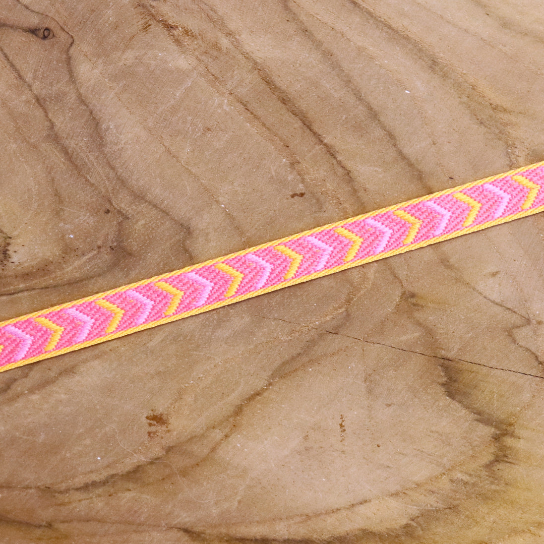 Ribbon arrows pink-orange