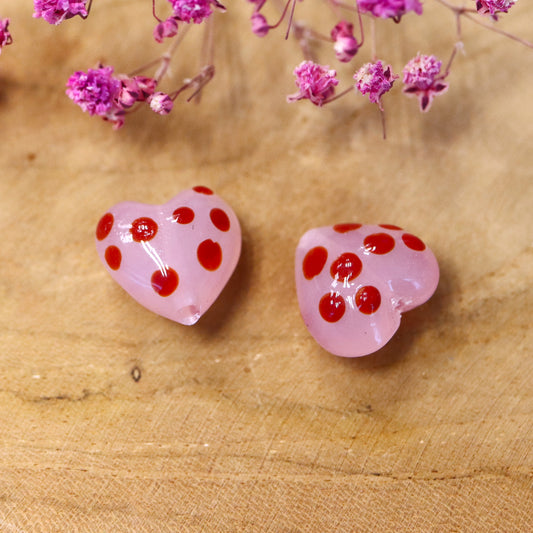 Kraal roze- hart met rode stippen
