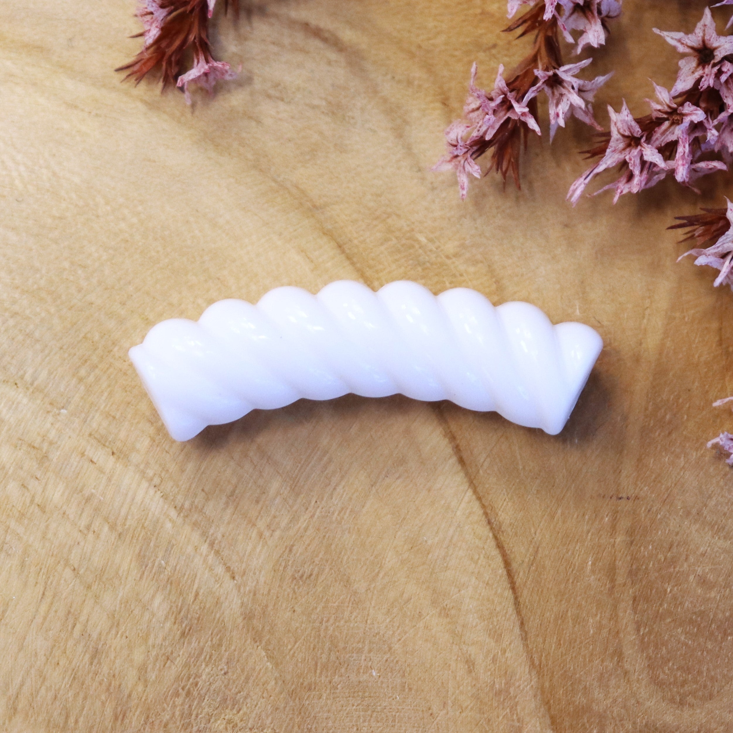 Acryl tube twisted - wit
