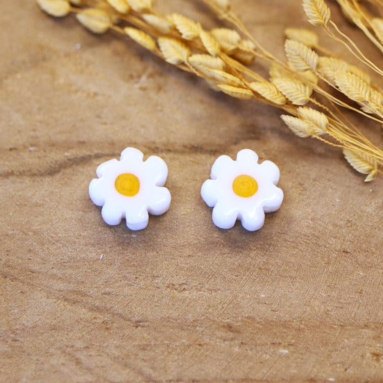 Kraal wit - millefiori bloemvormig