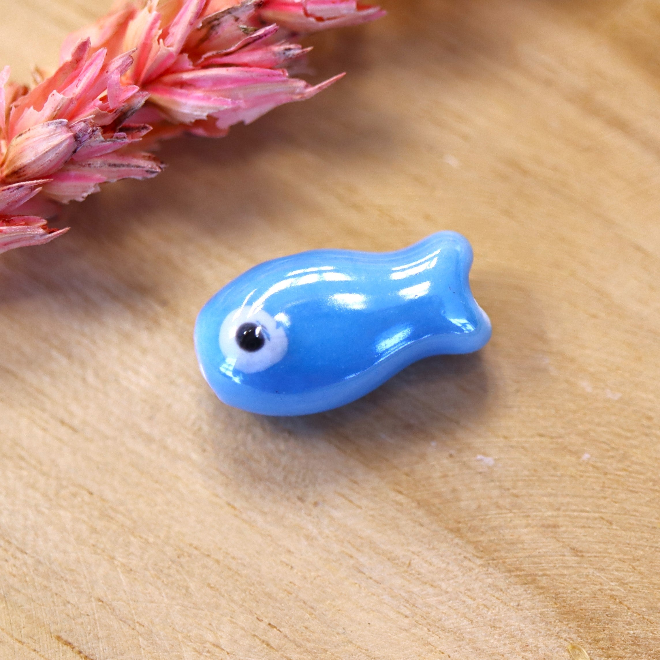 Bead blue - ceramic fish