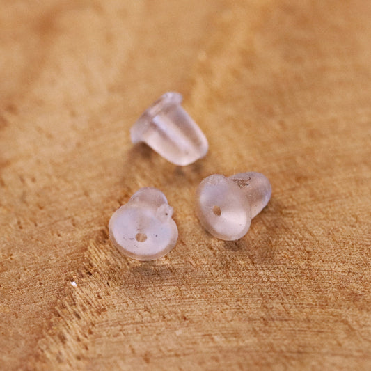 Rubberen achterkantje oorstekers