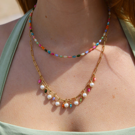 Kralenketting - gekleurde schelpjes goud