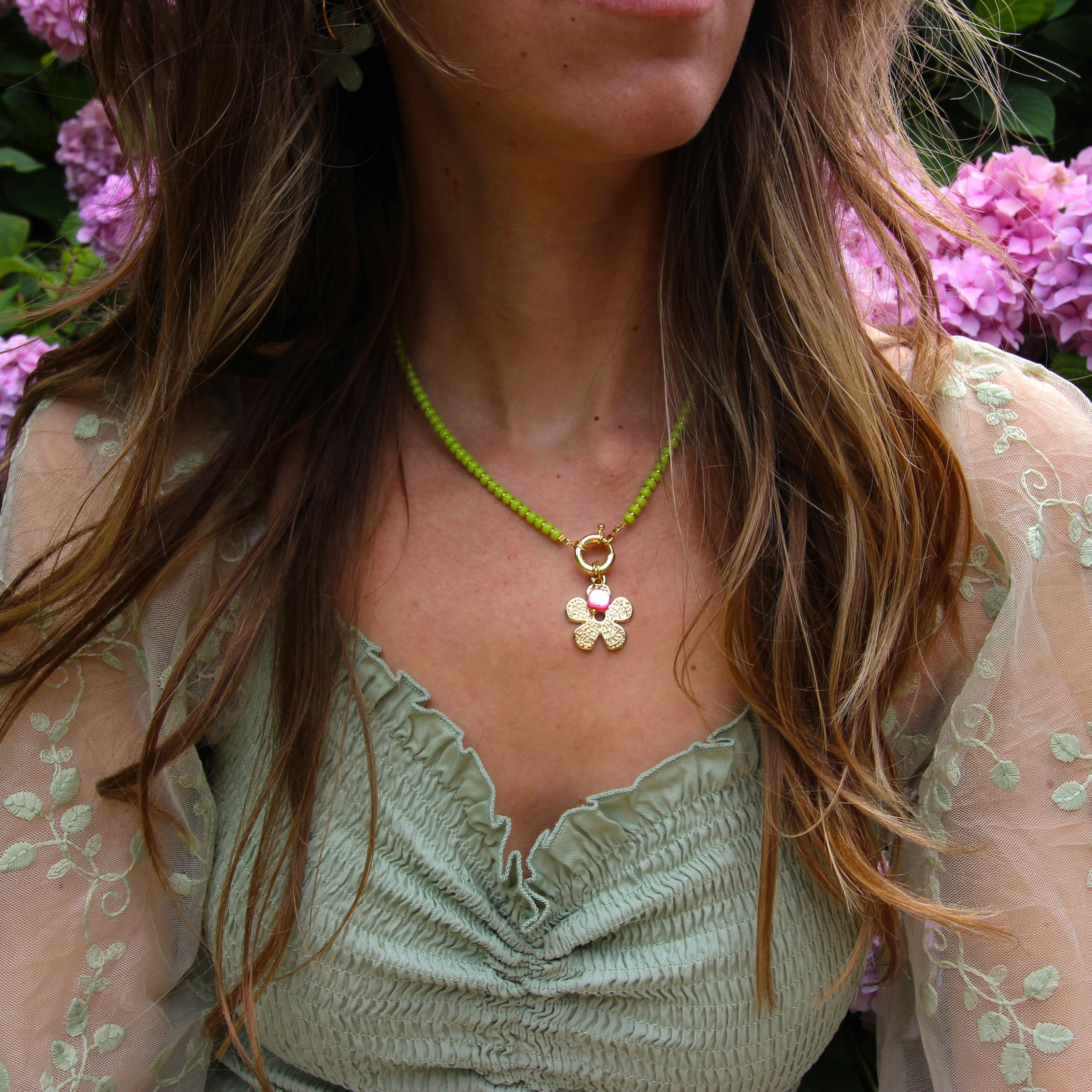 Necklace charm flower with shell