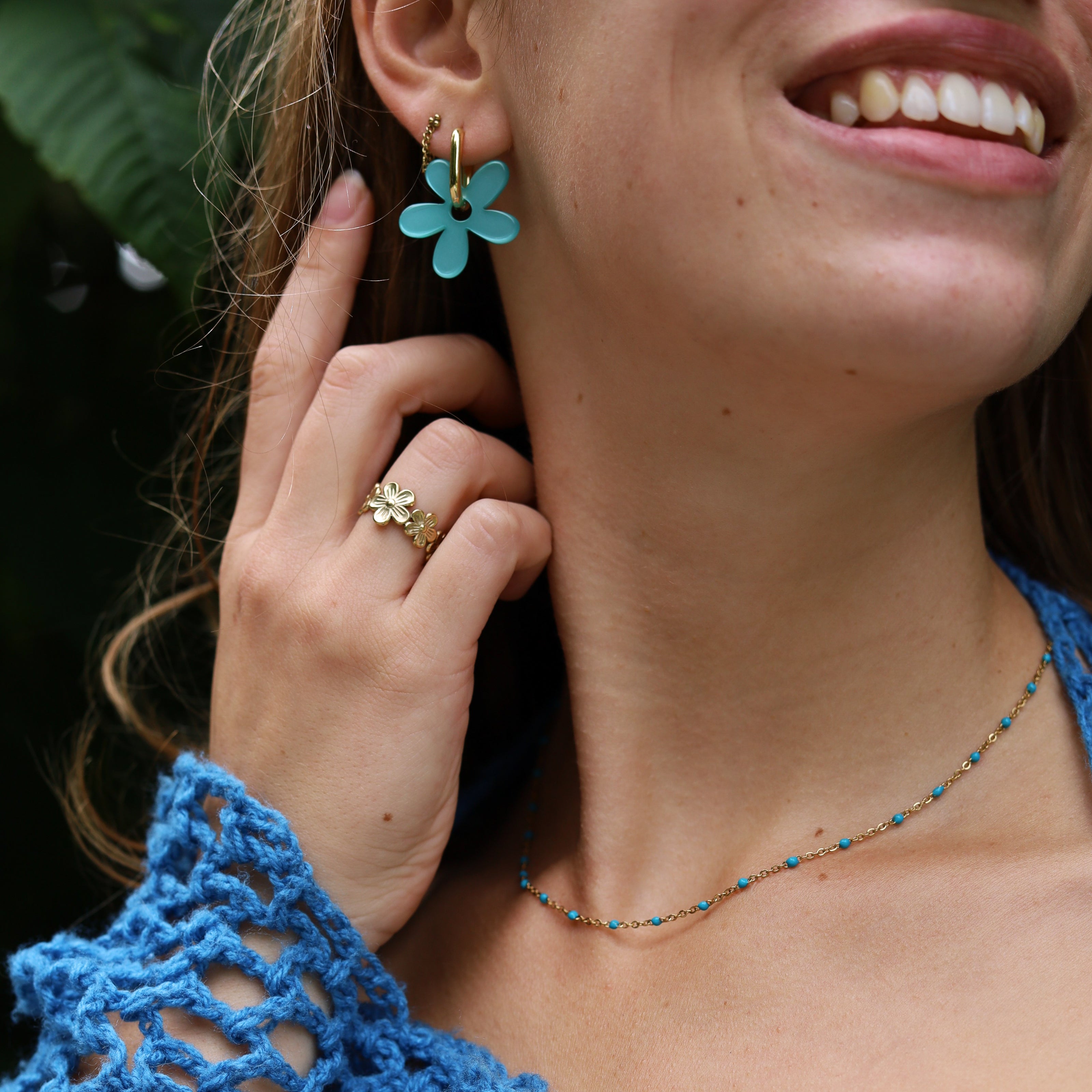 Ketting stainless steel - blauwe bolletjes