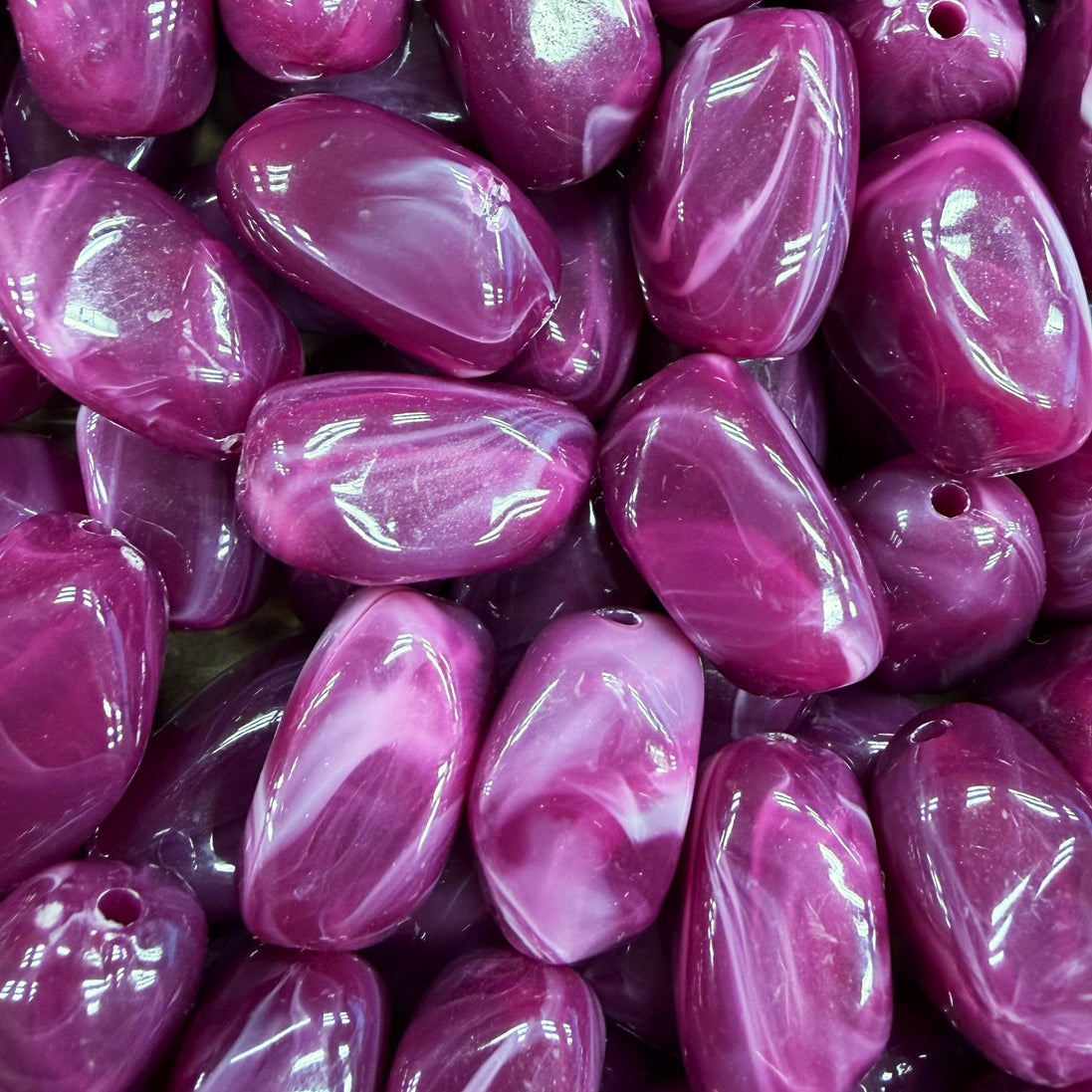 Nugget acryl kraal - aubergine