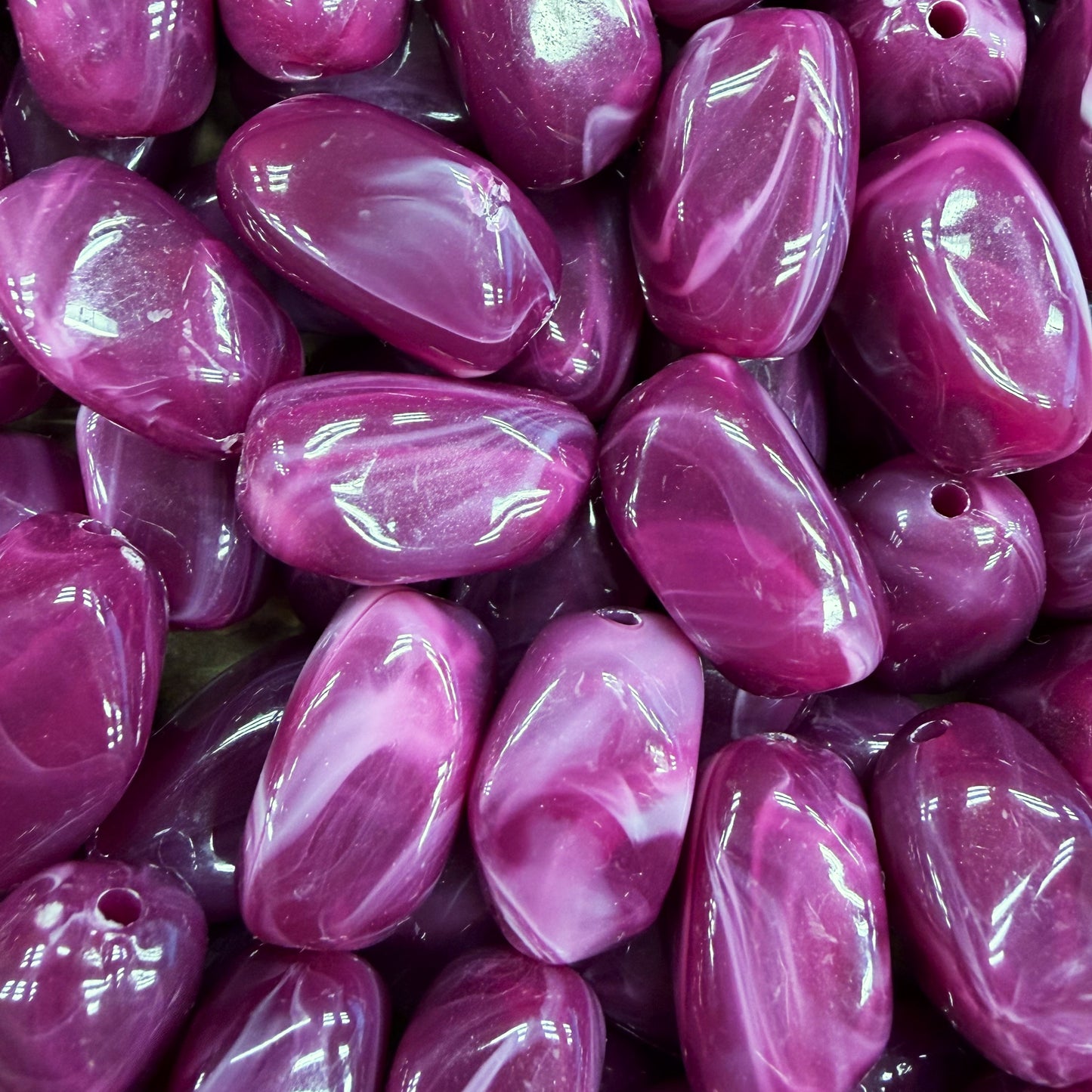 Nugget acryl kraal - aubergine