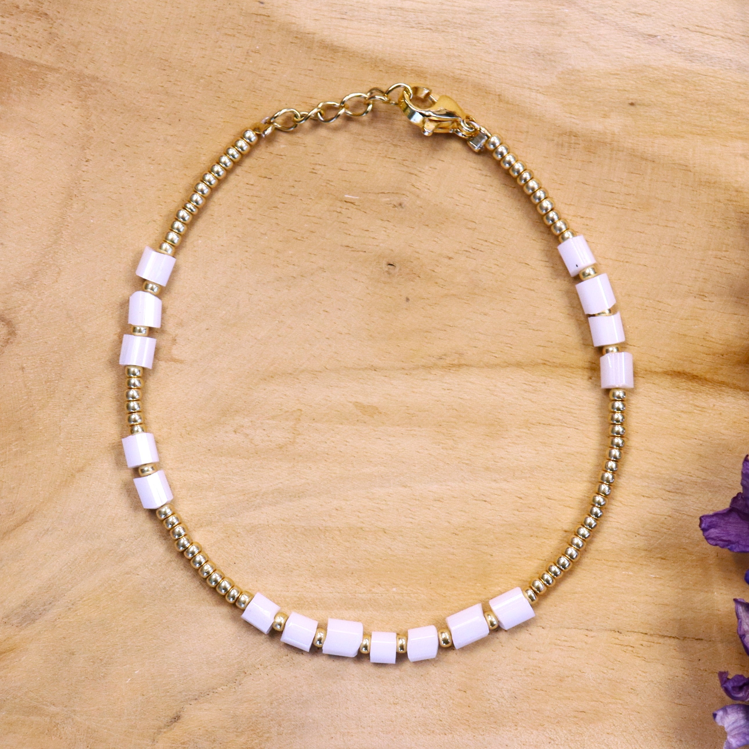 Miyuki bracelet gold with glass beads