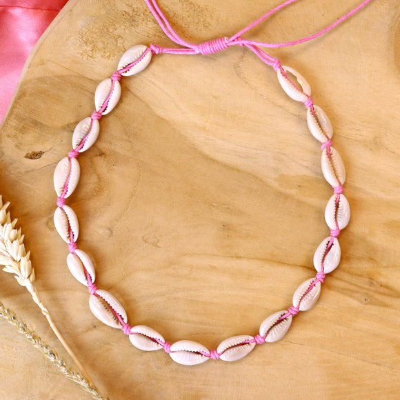 Geknoopte schelpketting - roze