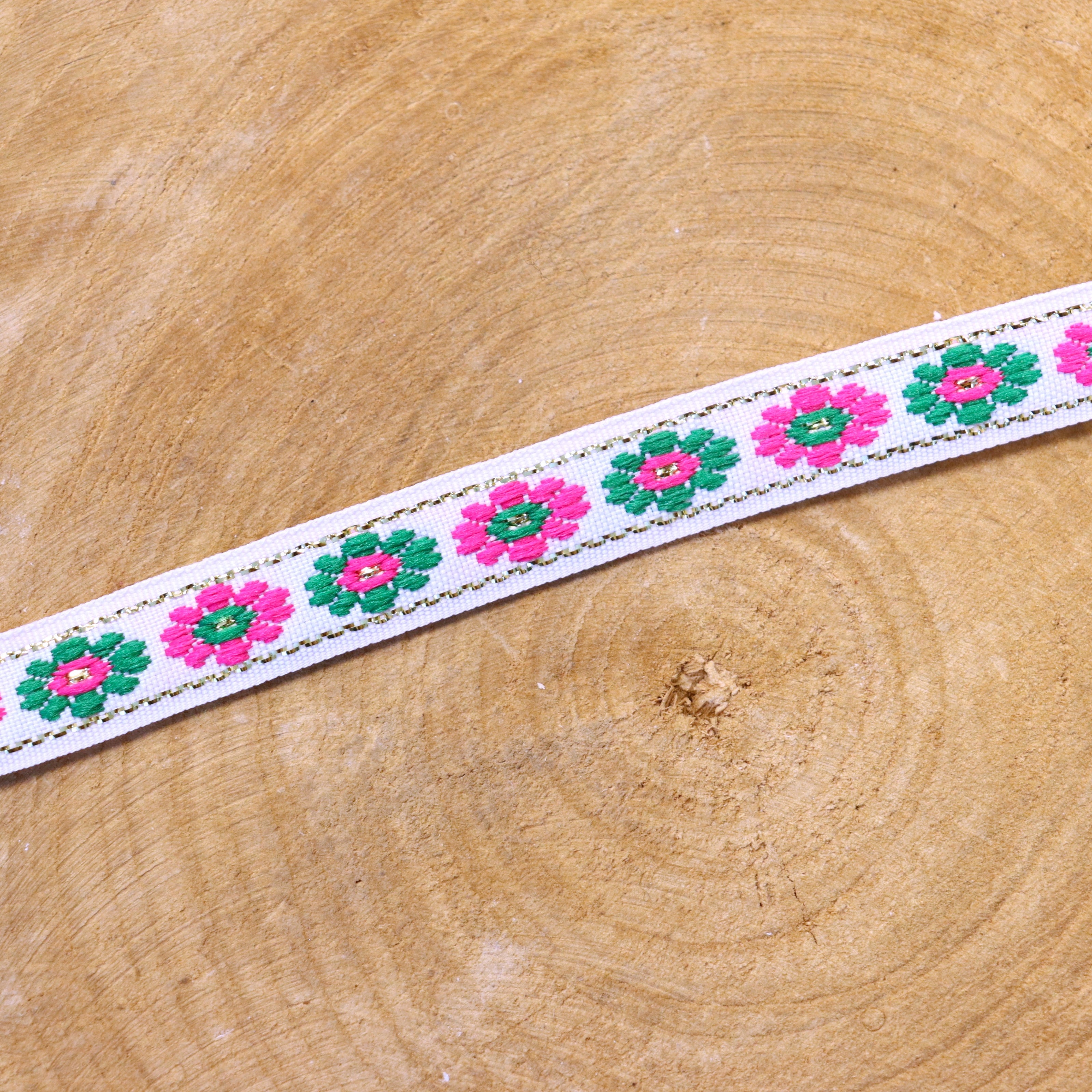 Ribbon with flowers white-pink-green