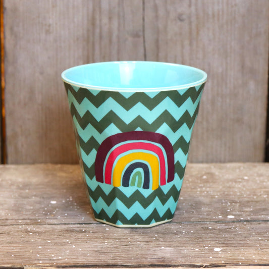 RICE Becher mittelgroß - Regenbogen-Zickzack-Print