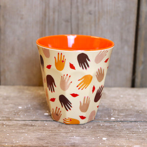 RICE beker medium - hands and kisses