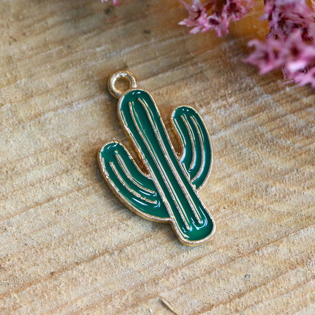 Enamel bedel - cactus goud