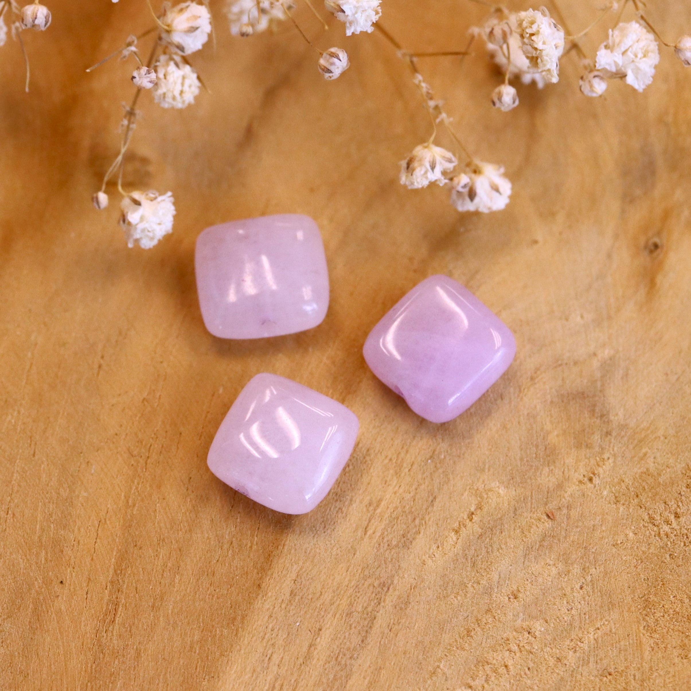 Perle lila - Glasperle flach quadratisch