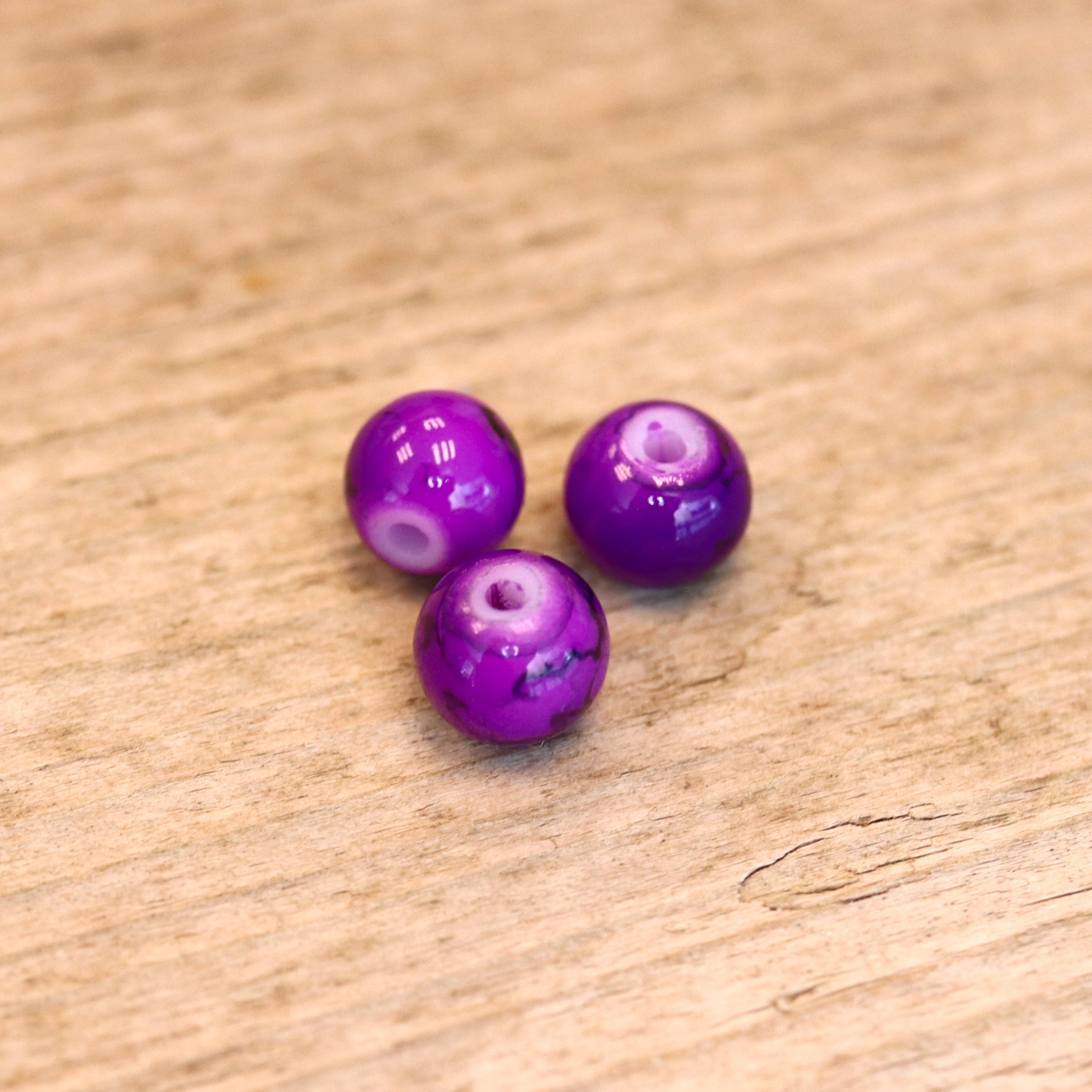 Bead purple - round marbled