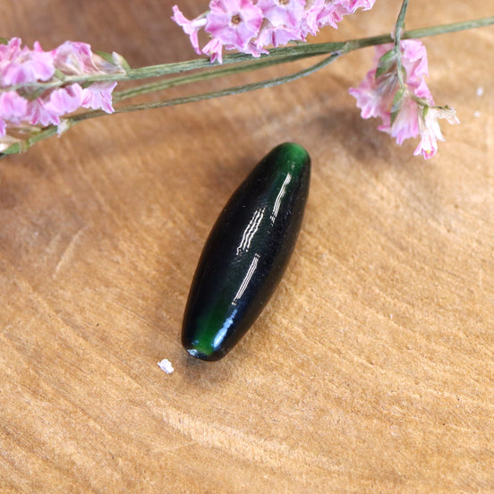 Perle grün - Glasperle lang oval