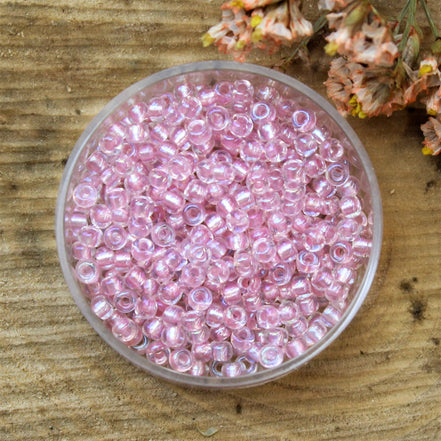 MR8-3639 Fancy lined soft pink 10 grams
