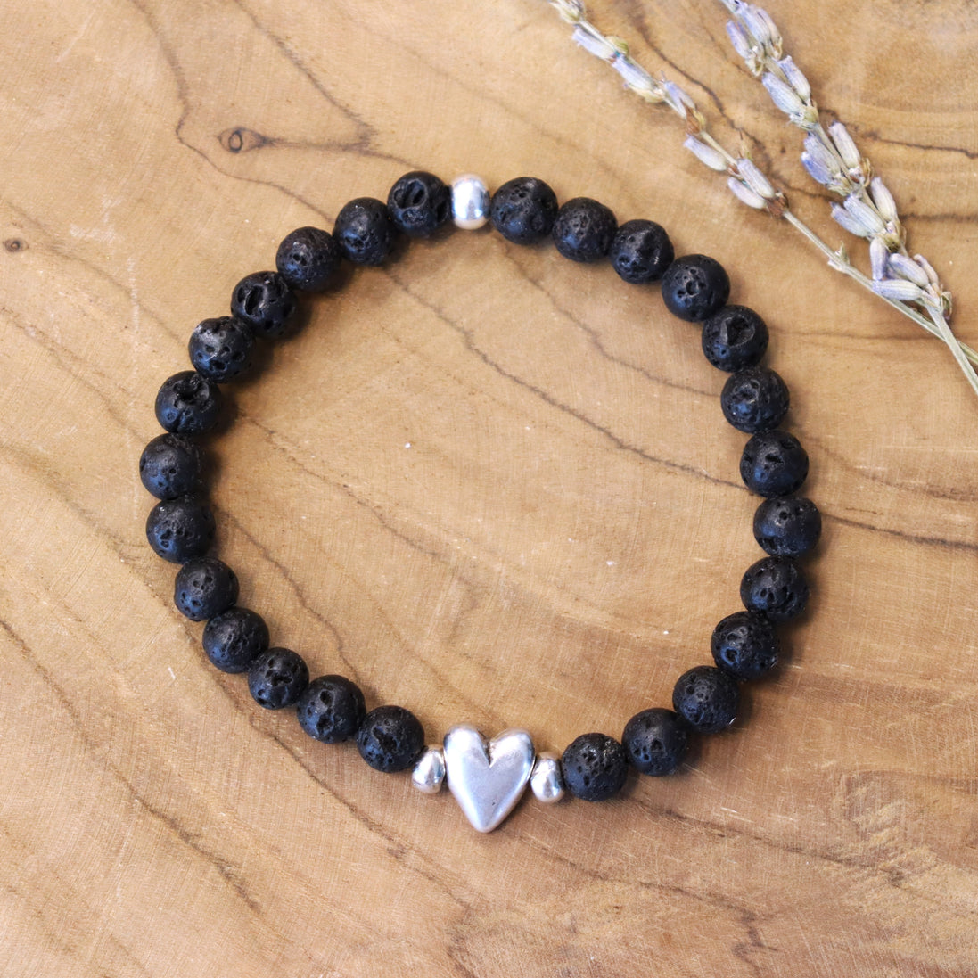 Armband mit Lavastein