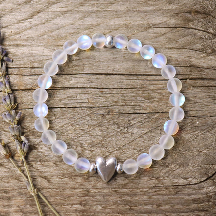 Bracelet with moonstone