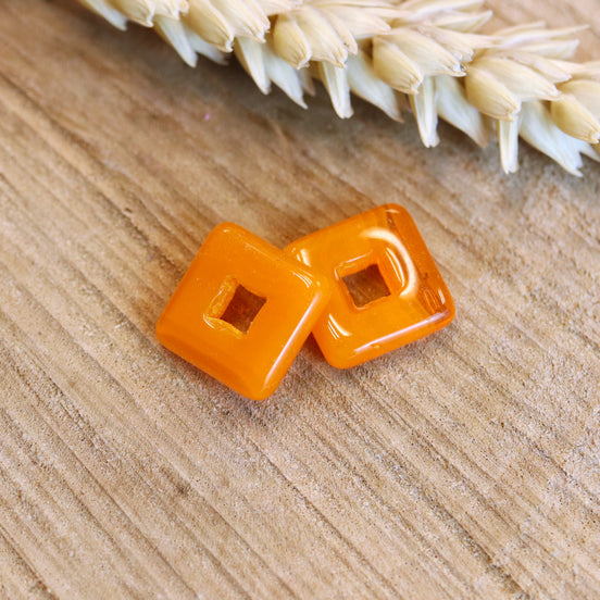 Perle orange - Quadrat mit Loch