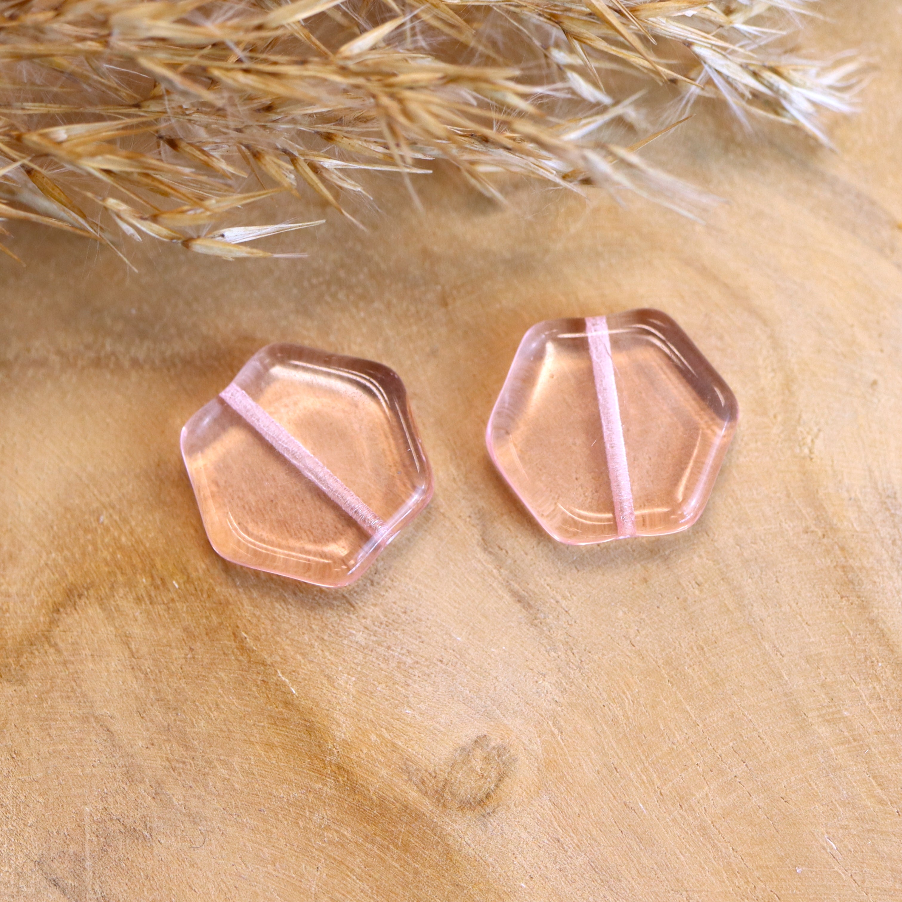 Bead pink - glass bead flat hexagon