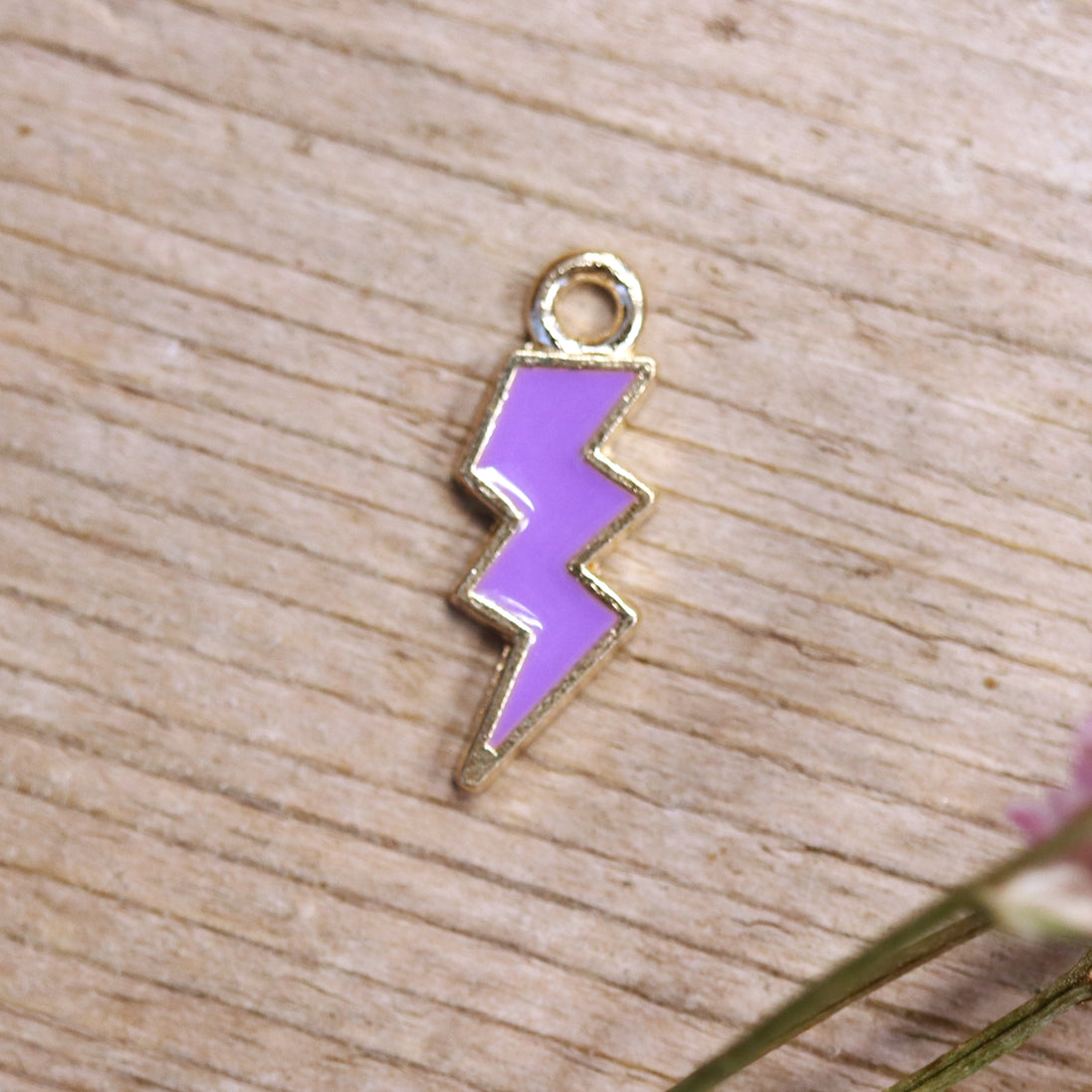 Enamel charm - lightning lilac gold