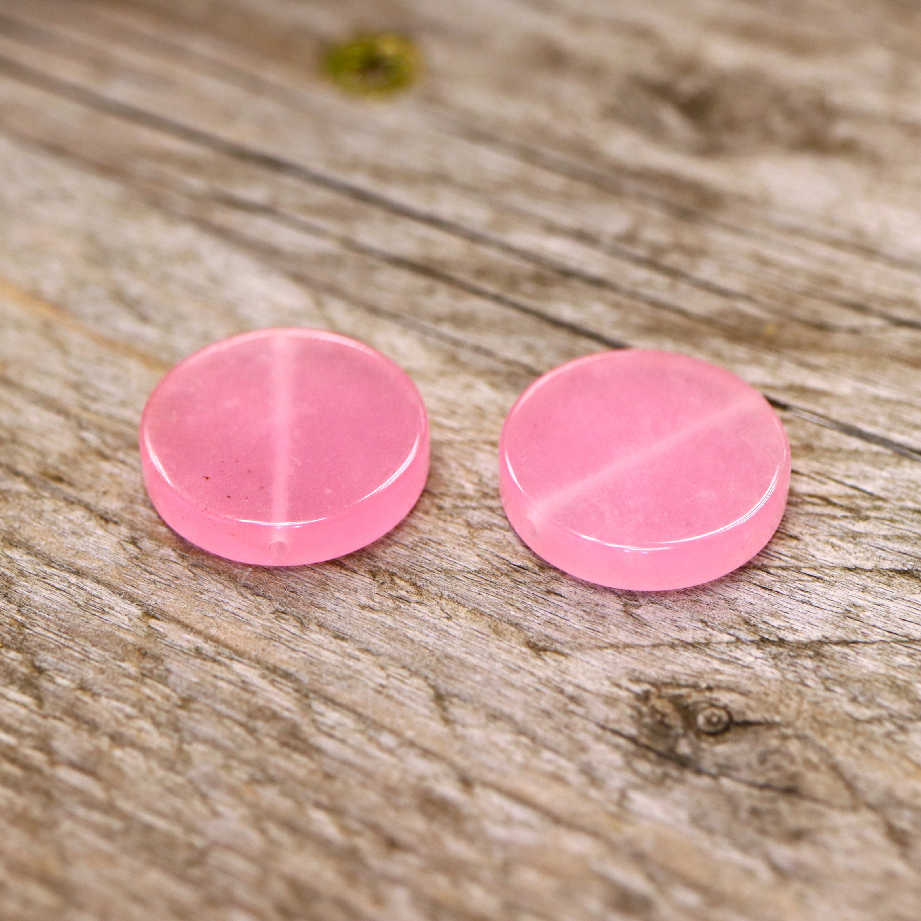 Bead pink - glass bead flat round
