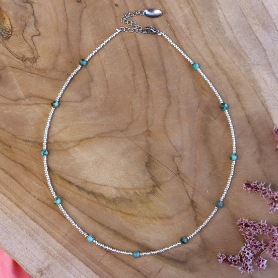 Zilveren kralenketting - turkoois