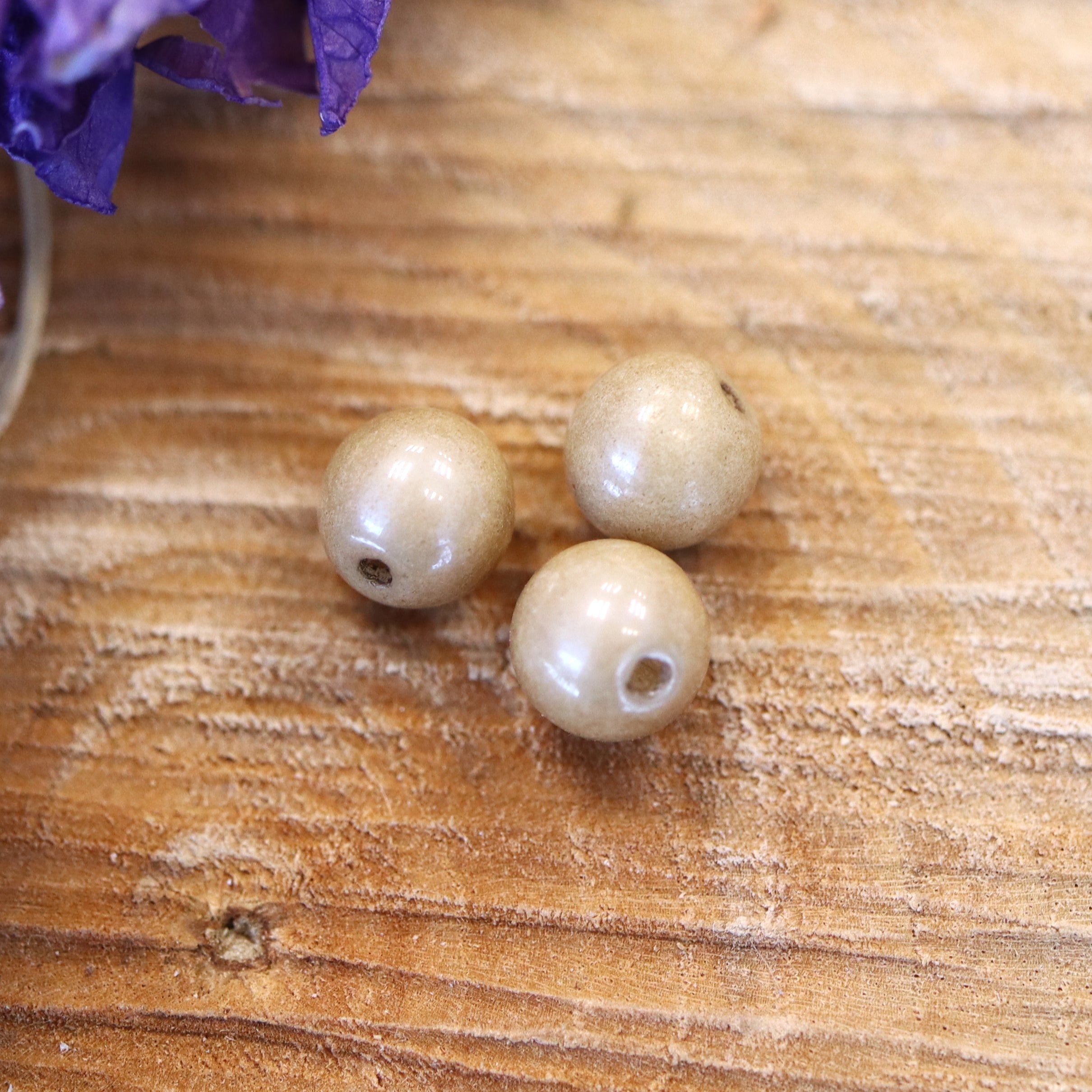 Bead beige - round bead sand colored