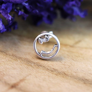 925 sterling zilveren oorsteker met smiley