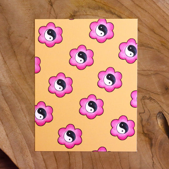Kaart BAYU - oranje met roze yin yang bloemen