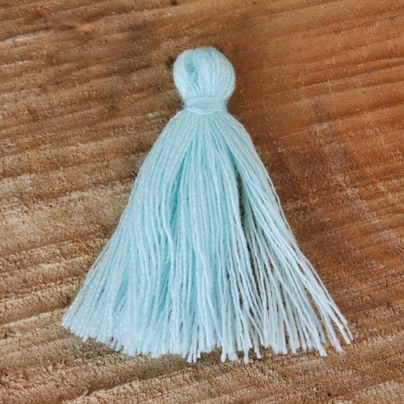 Satijnen kwastje 30 mm cloud blue
