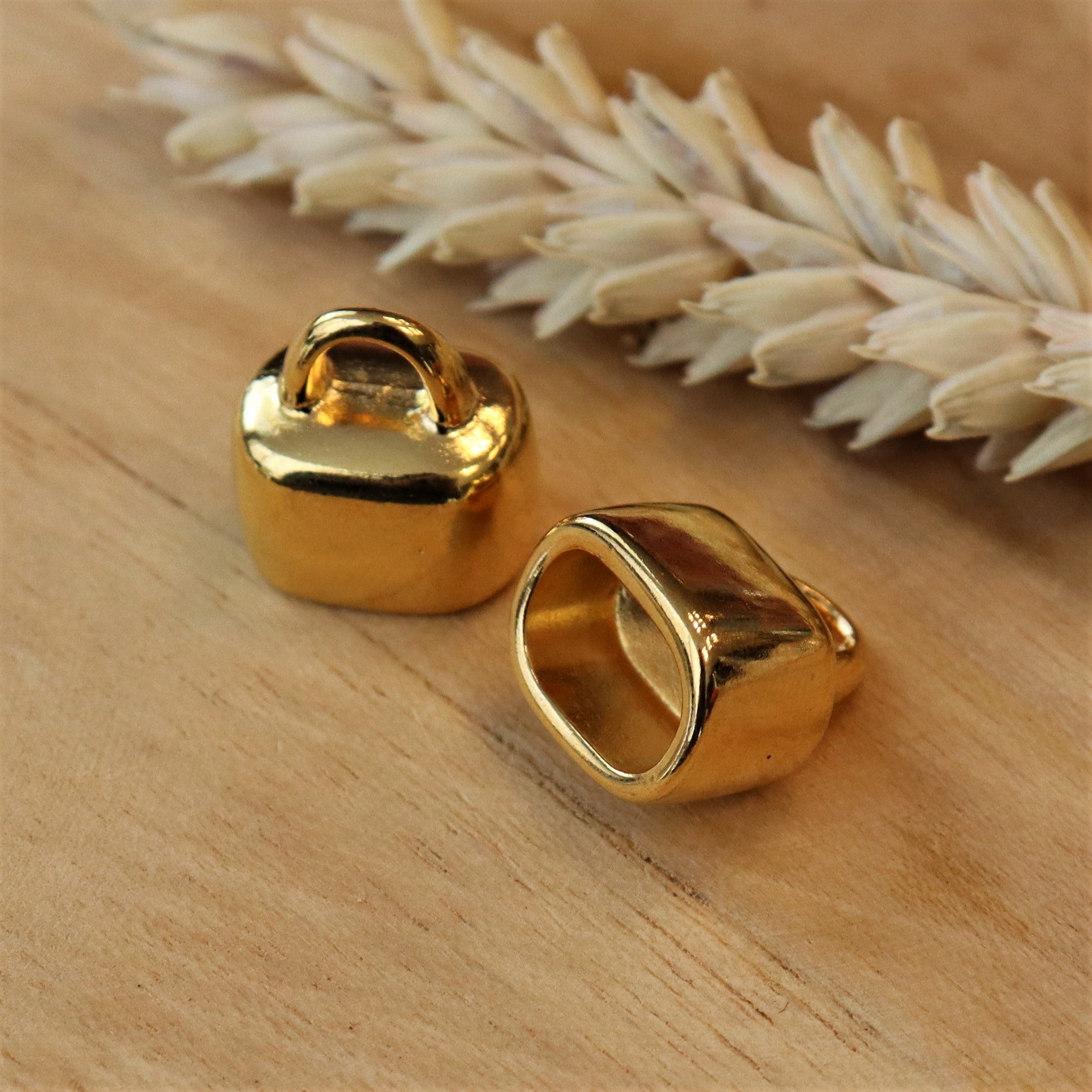 Endkappe DQ GOLD für Regaliz Leder