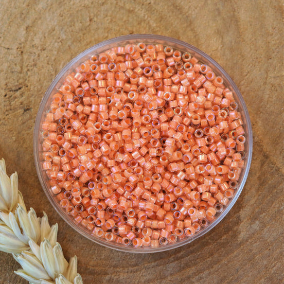 DB-68 Lined yellow orange AB 5 gram