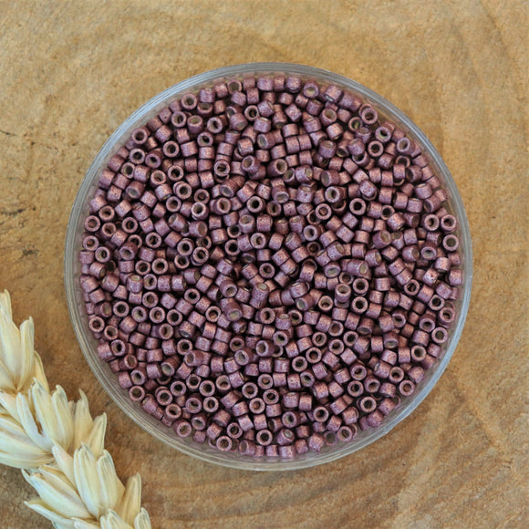 DB-1167 Galvanized matte berry 5 gram