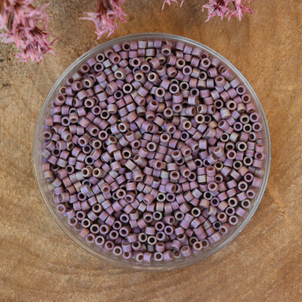 DB-2321 Frost auf Glasur Regenbogen Amethyst 5 Gramm