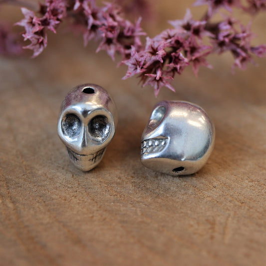 Perlen DQ Silber Totenkopf