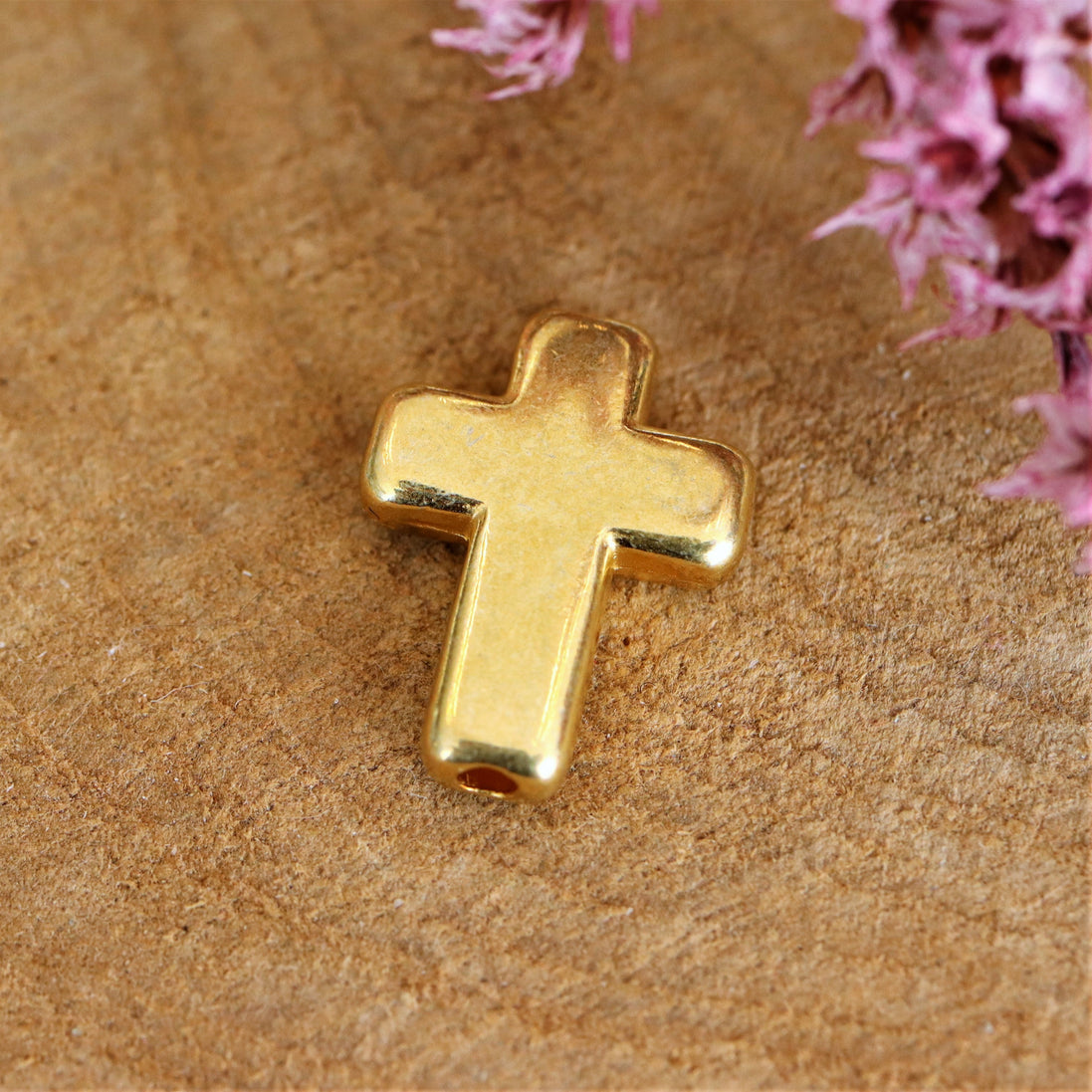 Bead DQ GOLD large cross
