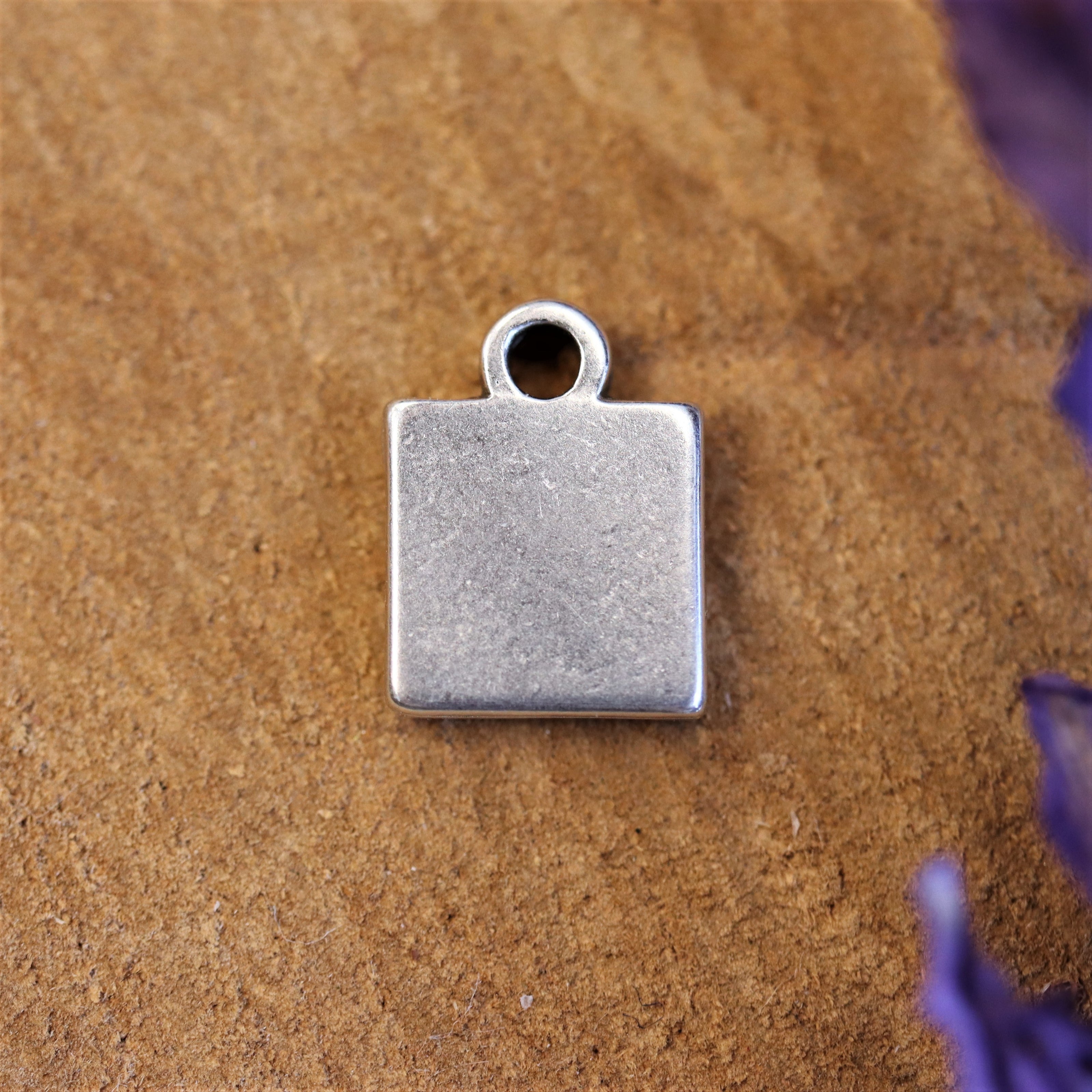 DQ silver square pendant