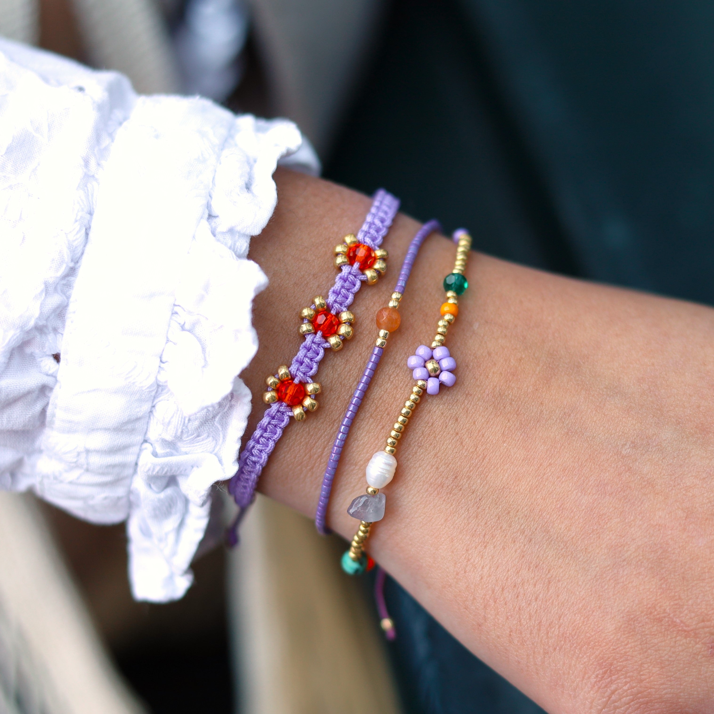 Miyuki bracelet gold with lilac flower