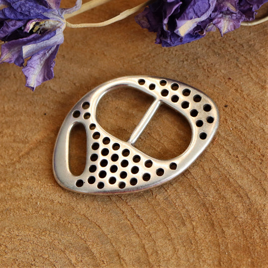 Schnallenverschluss mit Punkten DQ silber