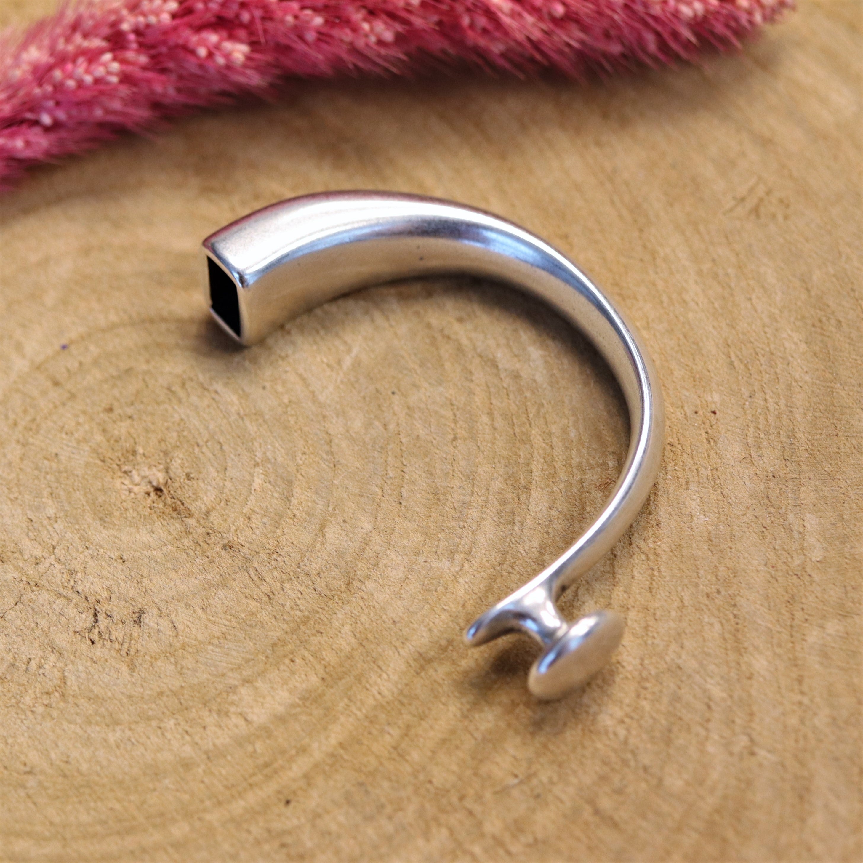 Half bracelet with 10mm hole DQ silver