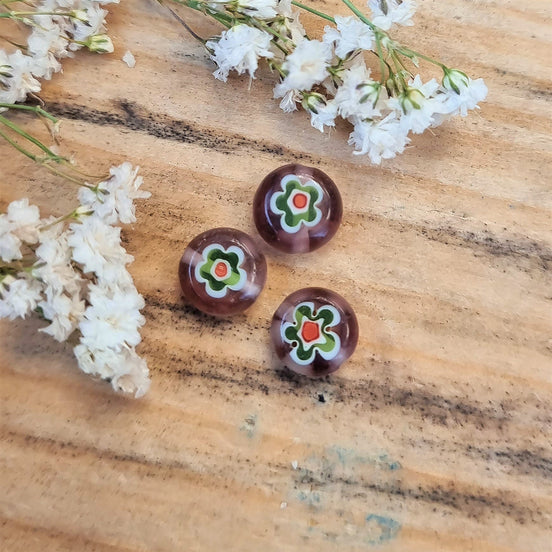 Kraal paars - millefiori met groen bloemetje