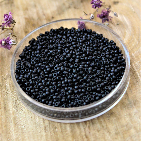 MR15-401F Opaque matte black 5 gram