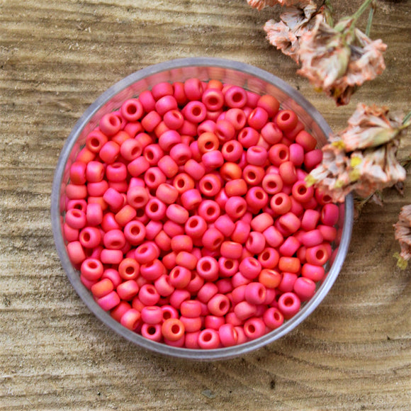 MR8-407FR Opaque matte vermillion red 10 gram