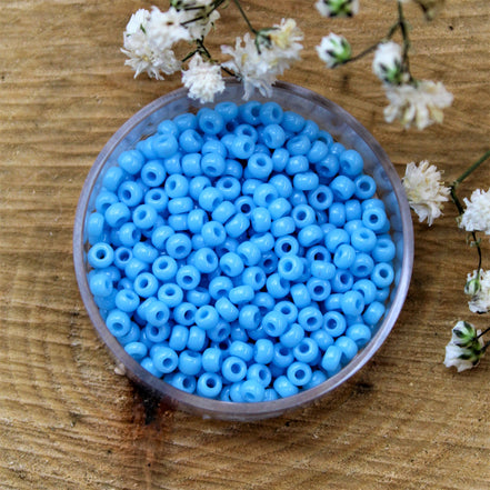 MR8-413 Opaque turquoise blue 10 grams