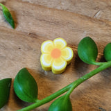 Polymeer bloem geel