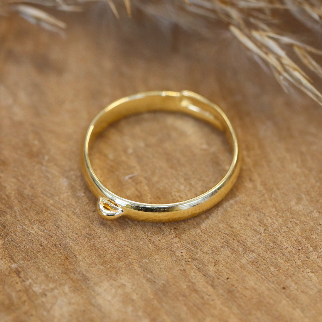 Ring met 1 oogje DQ GOUD
