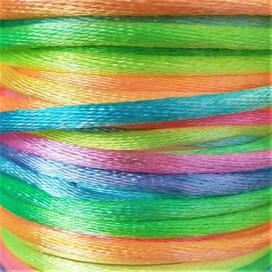 Satinkordel Regenbogen hell 5 Meter